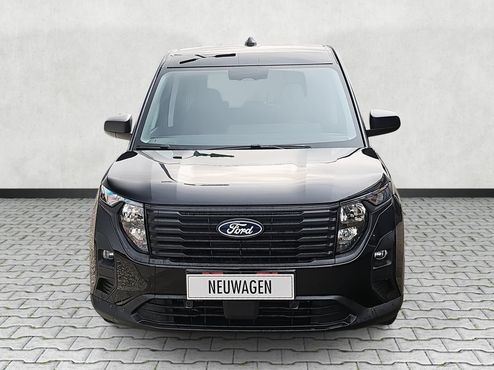Ford Tourneo Courier - Bild 10 von 17