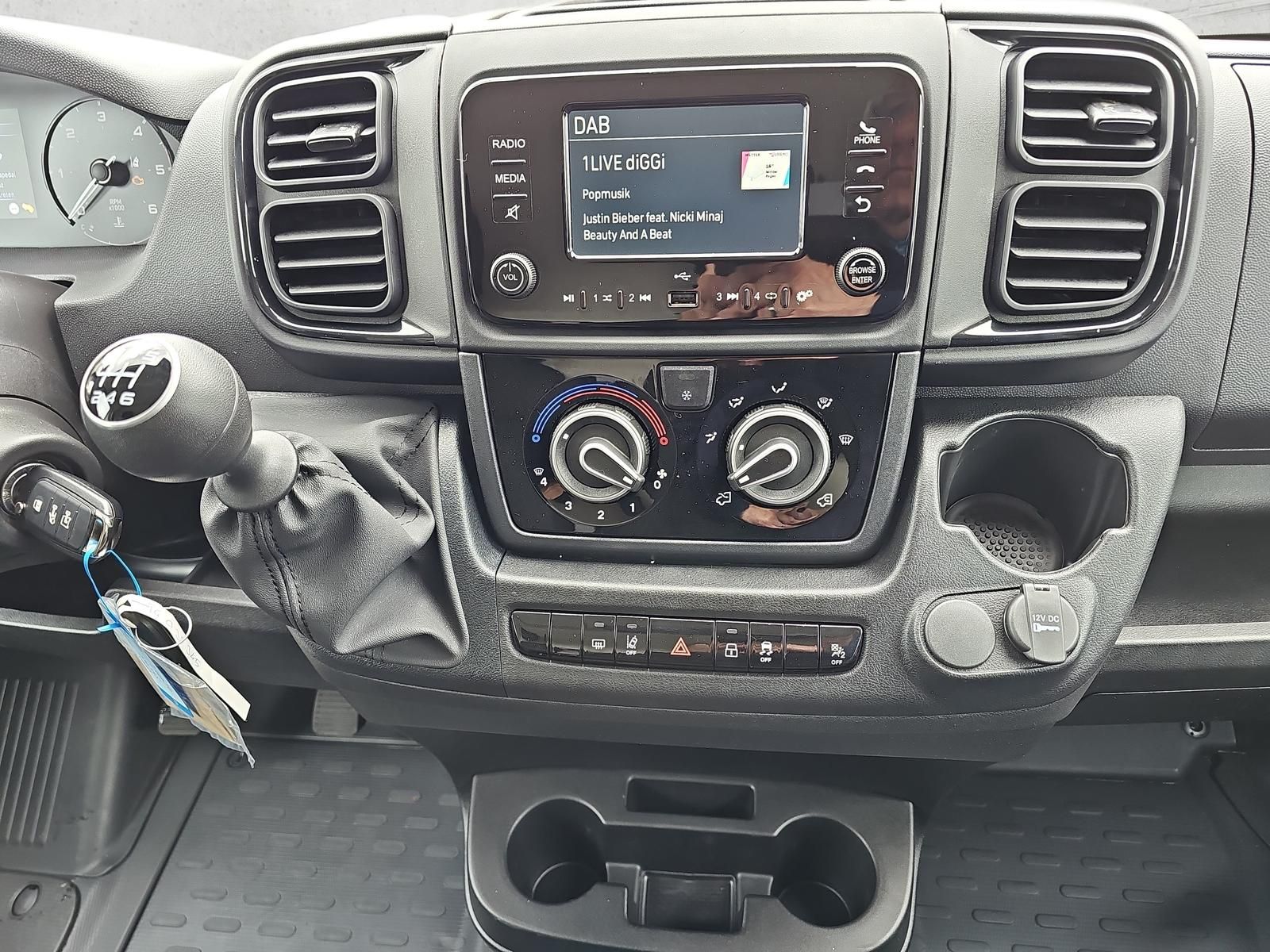 Fiat Ducato Kastenwagen L2H2 3,5t - Bild 15 von 17