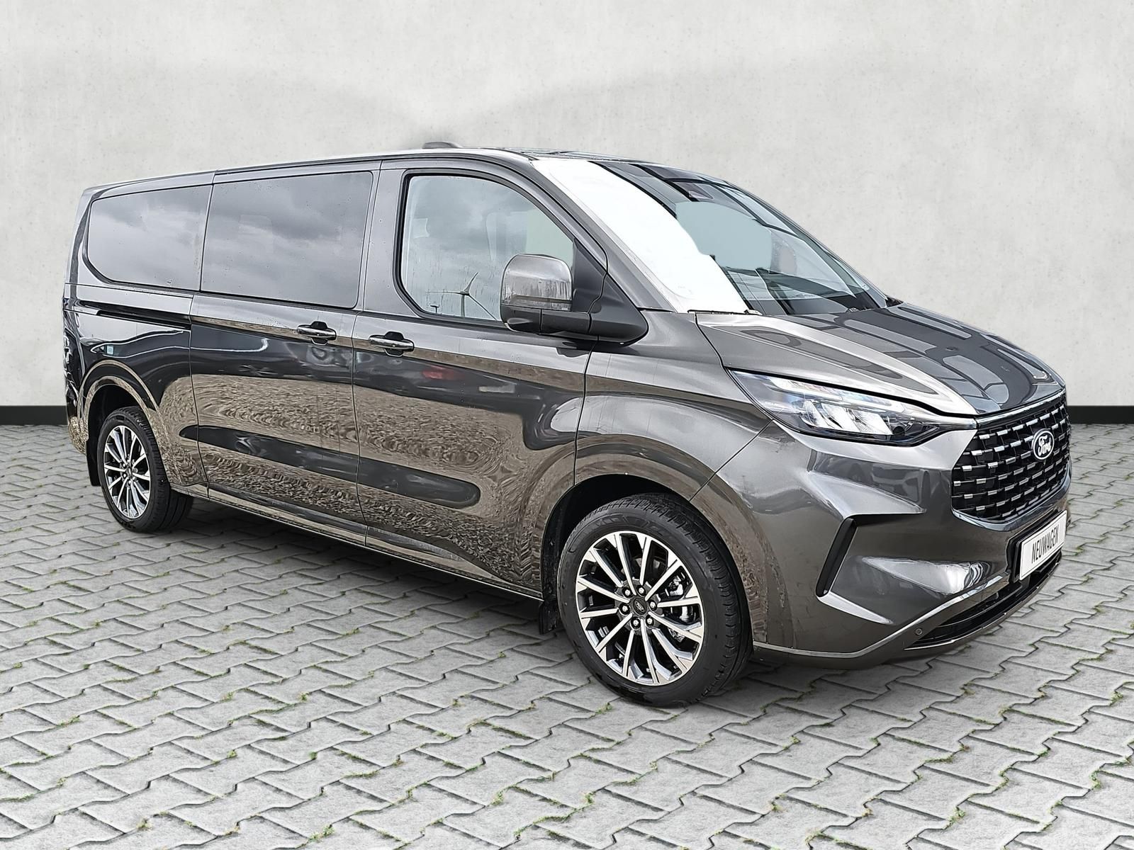 Ford Tourneo Custom - Bild 10 von 17