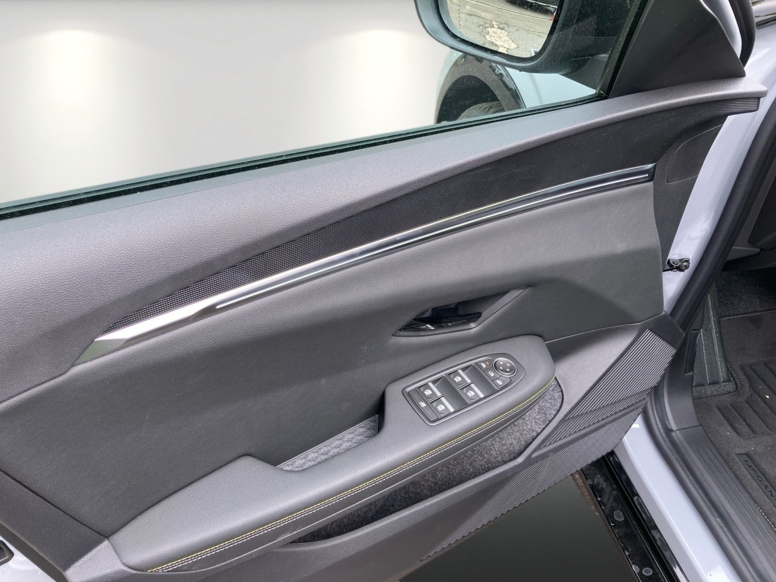 Renault Megane E-TECH - Bild 14 von 15