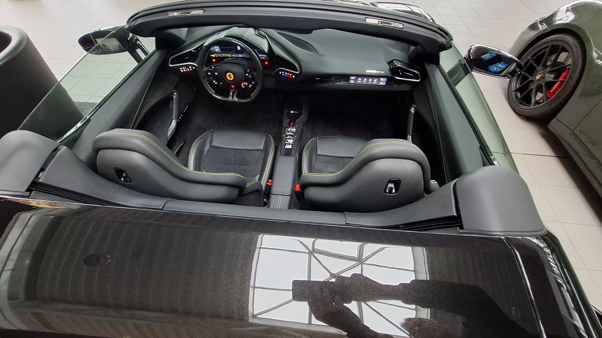 Ferrari 296 - Bild 10 von 13