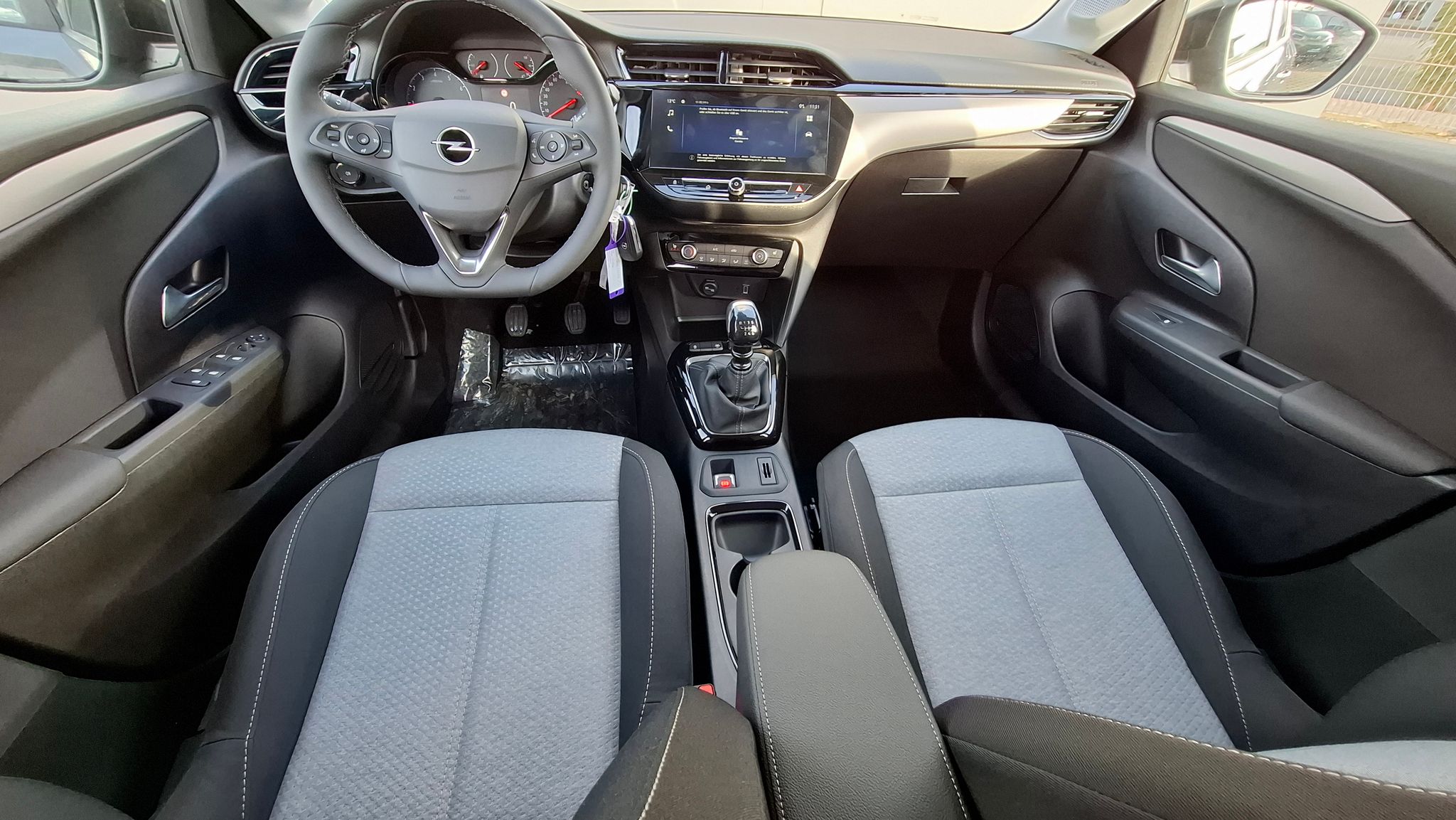 Opel Corsa - Bild 9 von 14