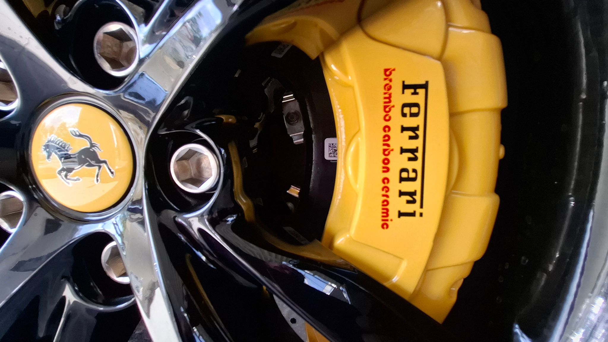 Ferrari 296 - Bild 12 von 14