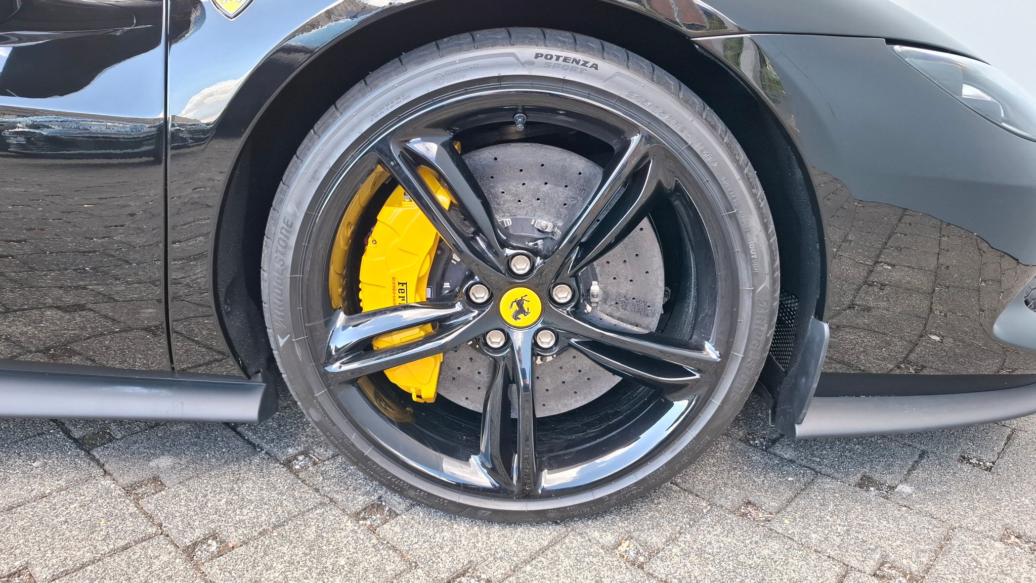 Ferrari 296 - Bild 13 von 14