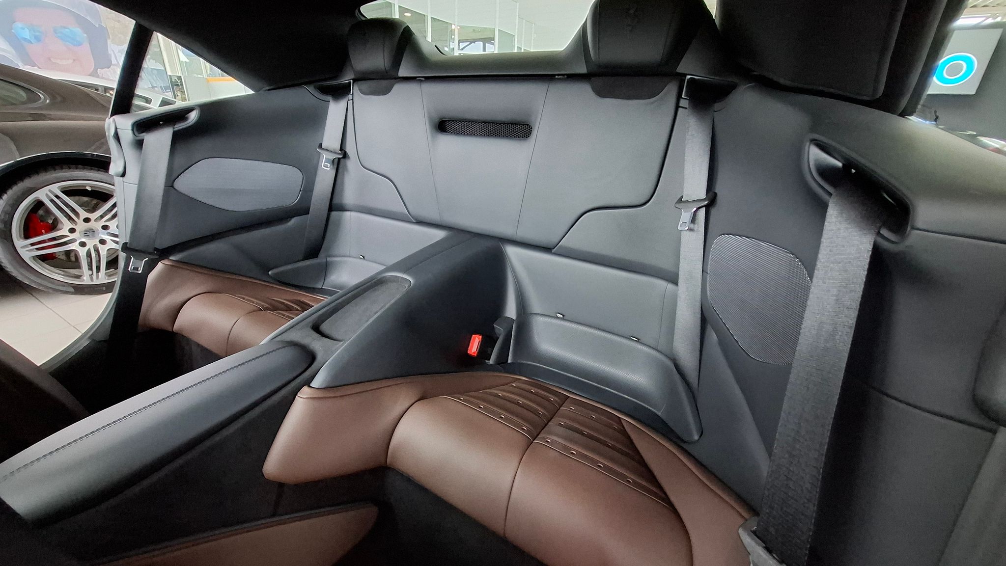 Ferrari Roma - Bild 12 von 14