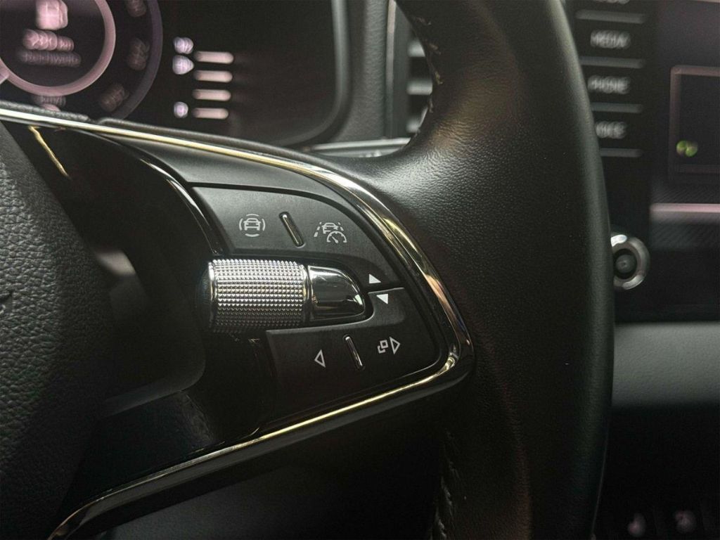 Škoda Karoq - Bild 13 von 15