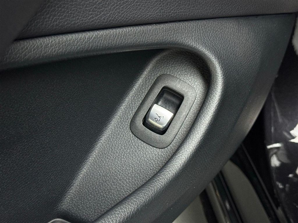 Mercedes-Benz C 220 d Coupe - Bild 12 von 15