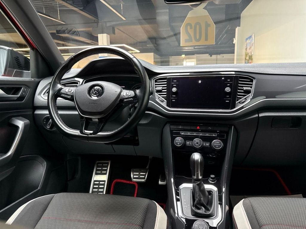 Volkswagen T-Roc - Bild 10 von 15