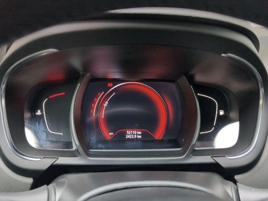 Renault Scenic Kombiinstrument mit digitaler Anzeige und Kilometerstand