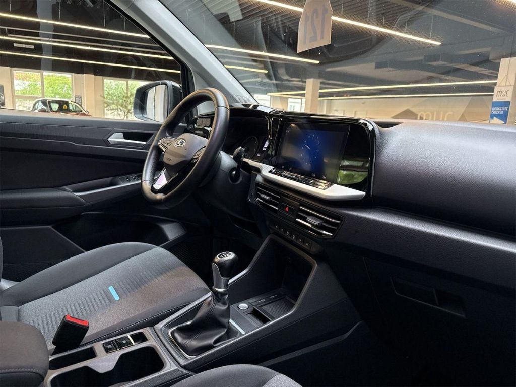 Ford Tourneo Connect - Bild 9 von 15