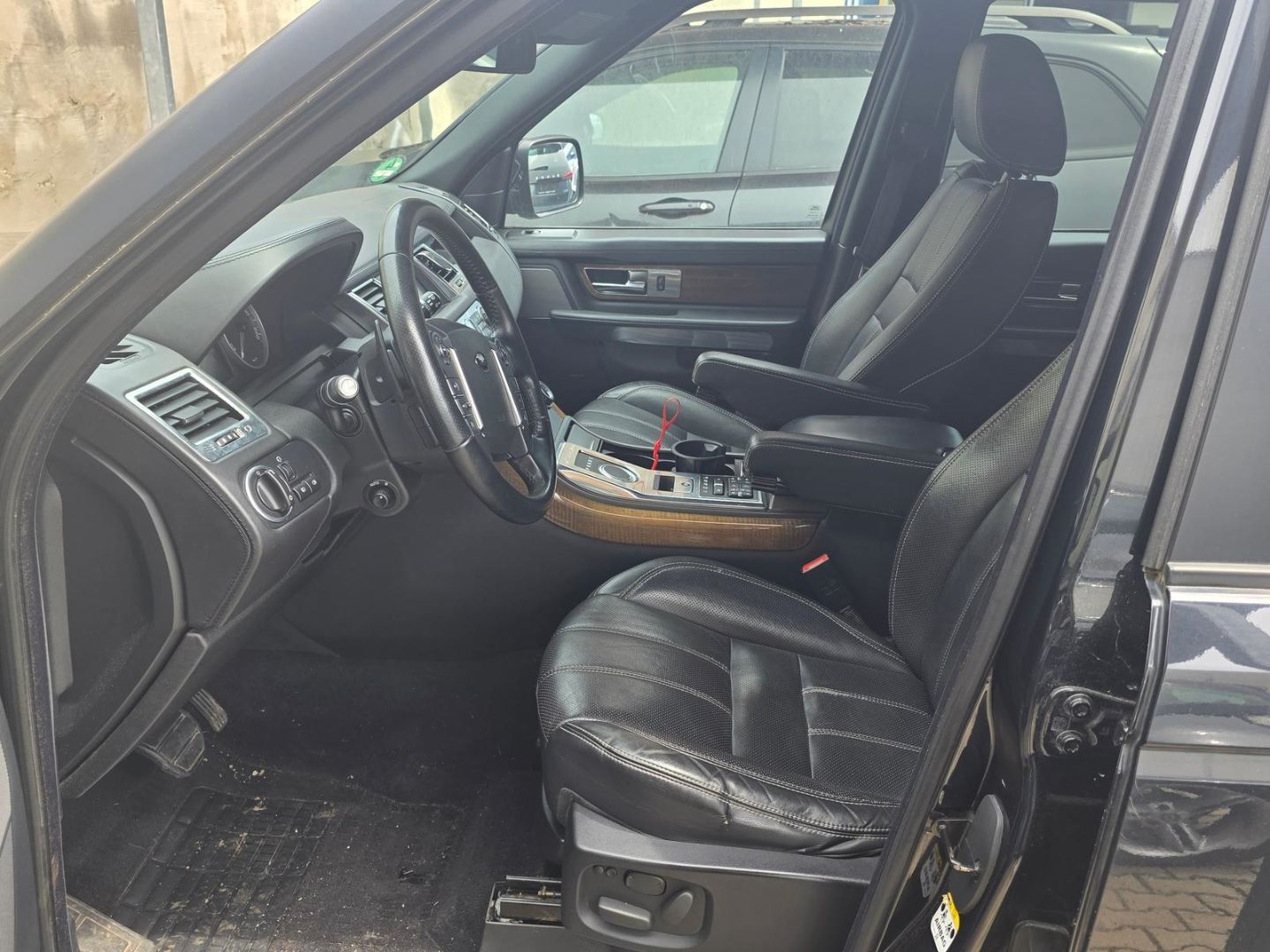 Land Rover Range Rover Sport - Bild 7 von 9