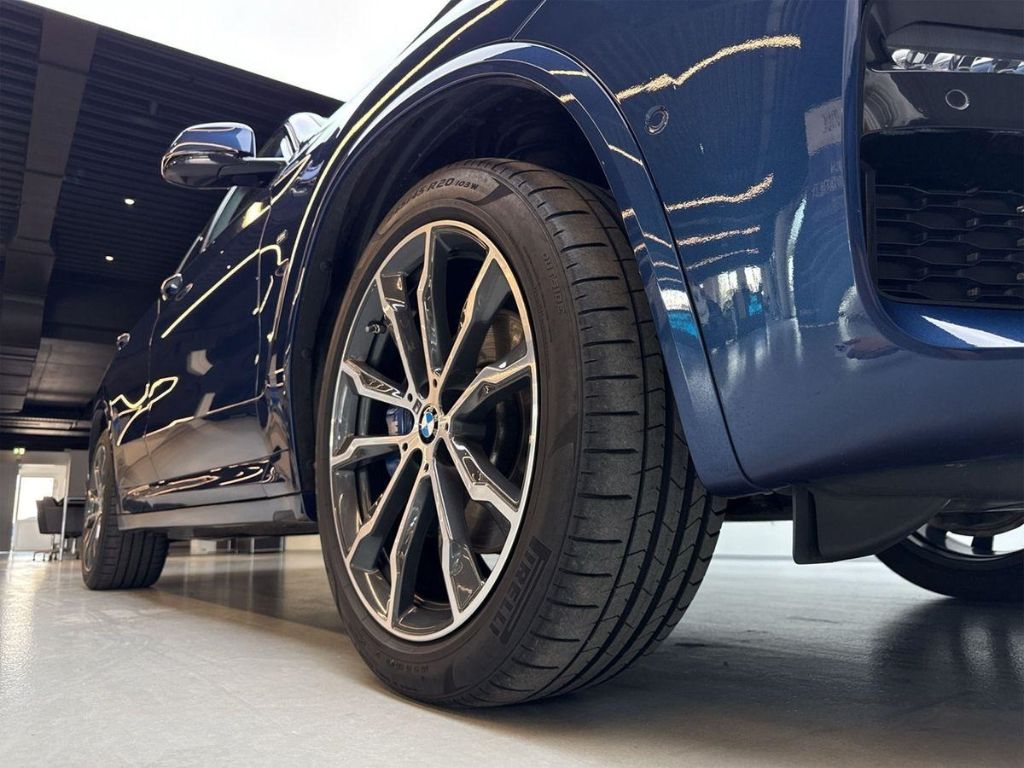 BMW X3 - Bild 11 von 15