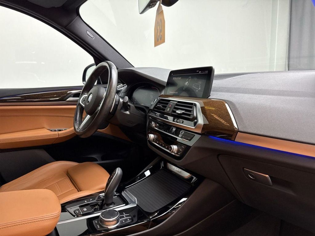 BMW X3 - Bild 9 von 15