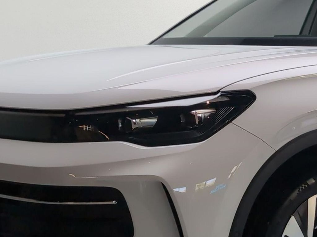 Volkswagen Tiguan - Bild 7 von 15