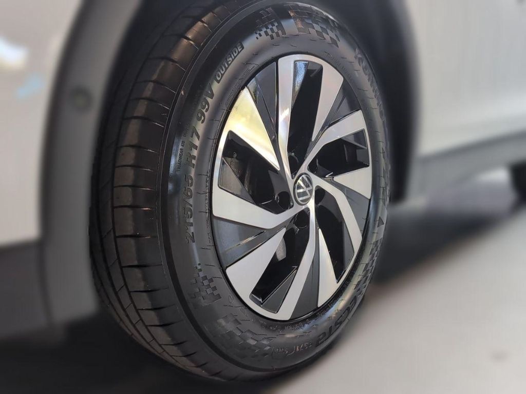 Volkswagen Tiguan - Bild 8 von 15