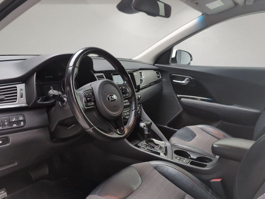 Kia Niro - Bild 11 von 16