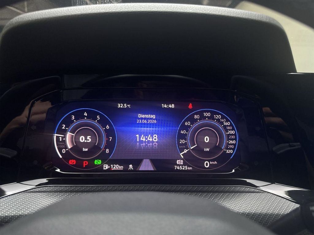 Volkswagen Golf R Variant - Bild 11 von 15