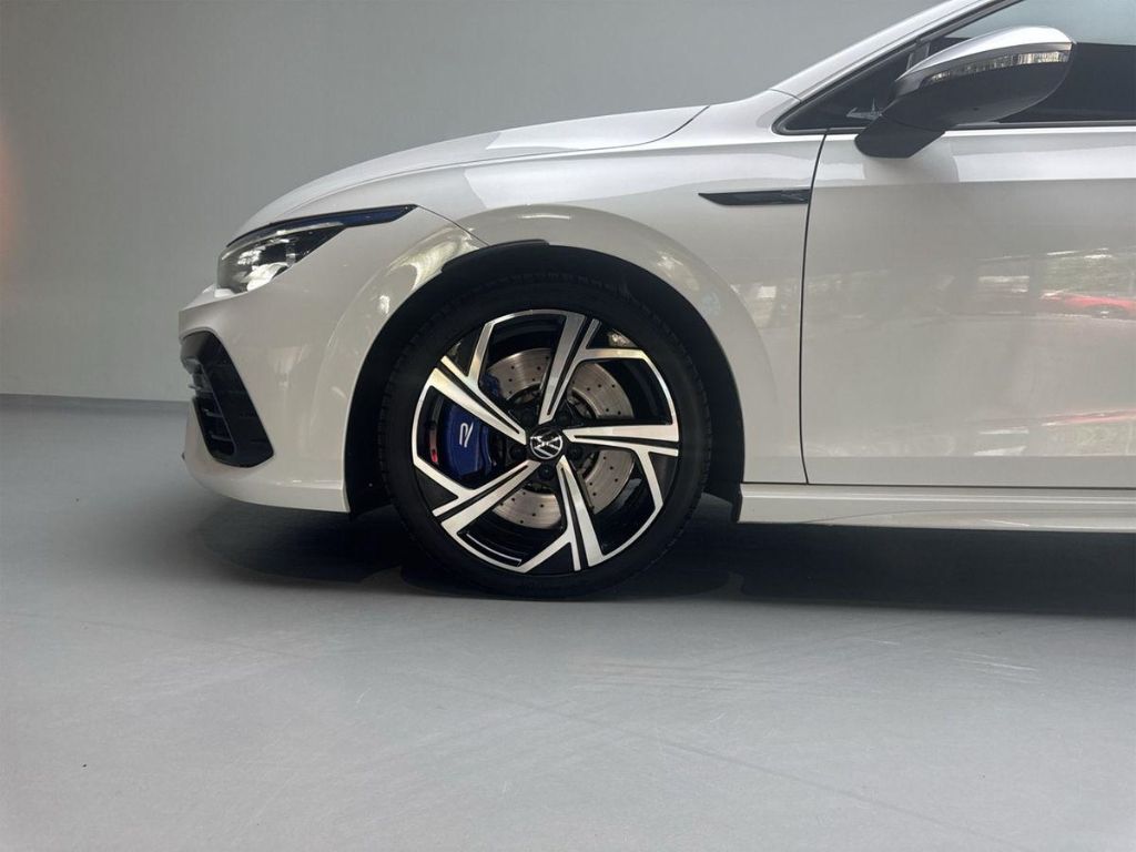 Volkswagen Golf R Variant - Bild 7 von 15