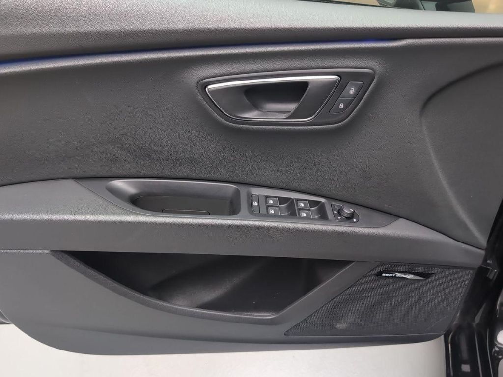 Seat Leon - Bild 12 von 15