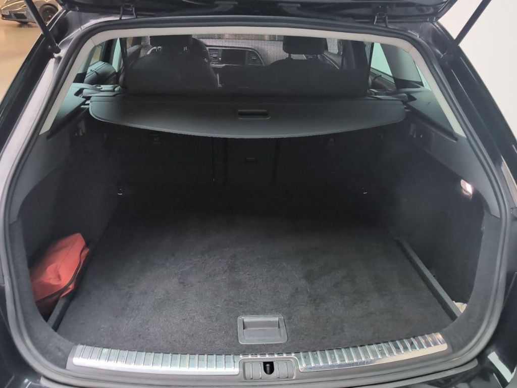 Seat Leon - Bild 9 von 15