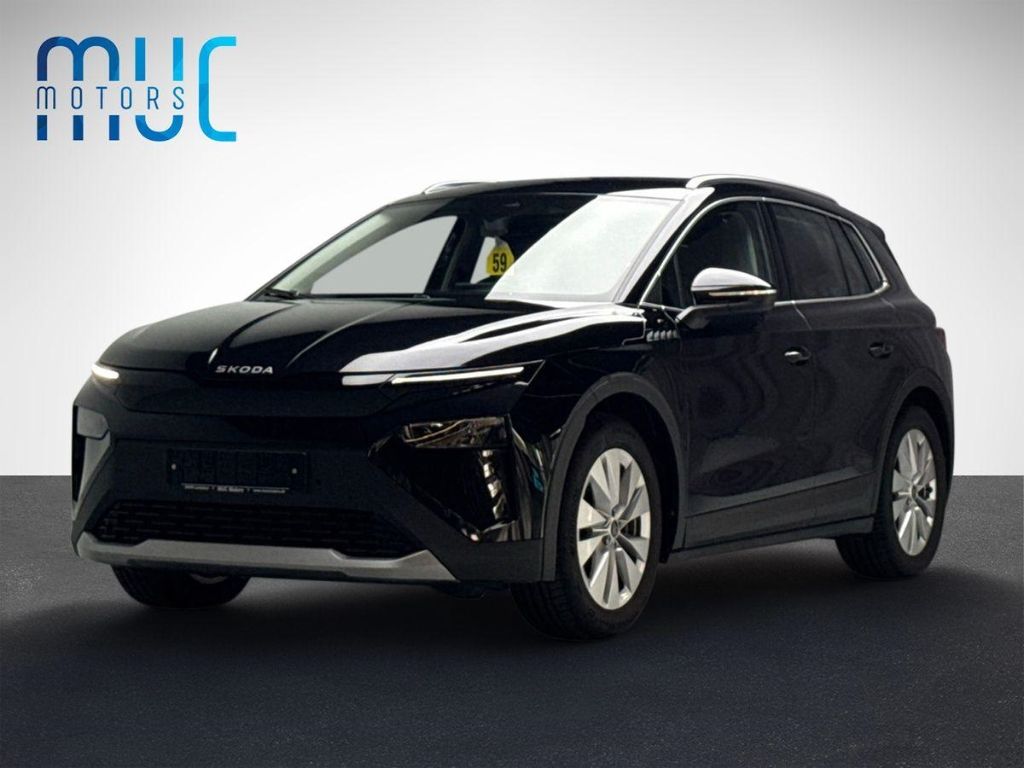 Schwarzer Skoda SUV Elektro, Frontansicht beim Autohaus Muc Motors