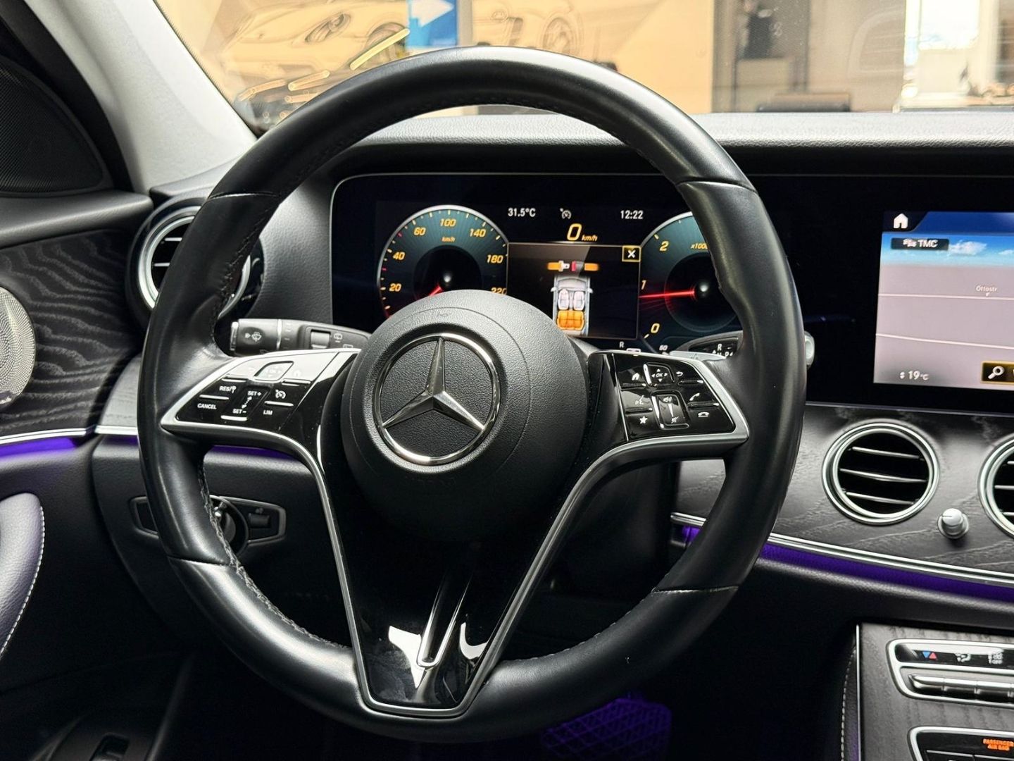 Mercedes-Benz E 220 d - Bild 12 von 15