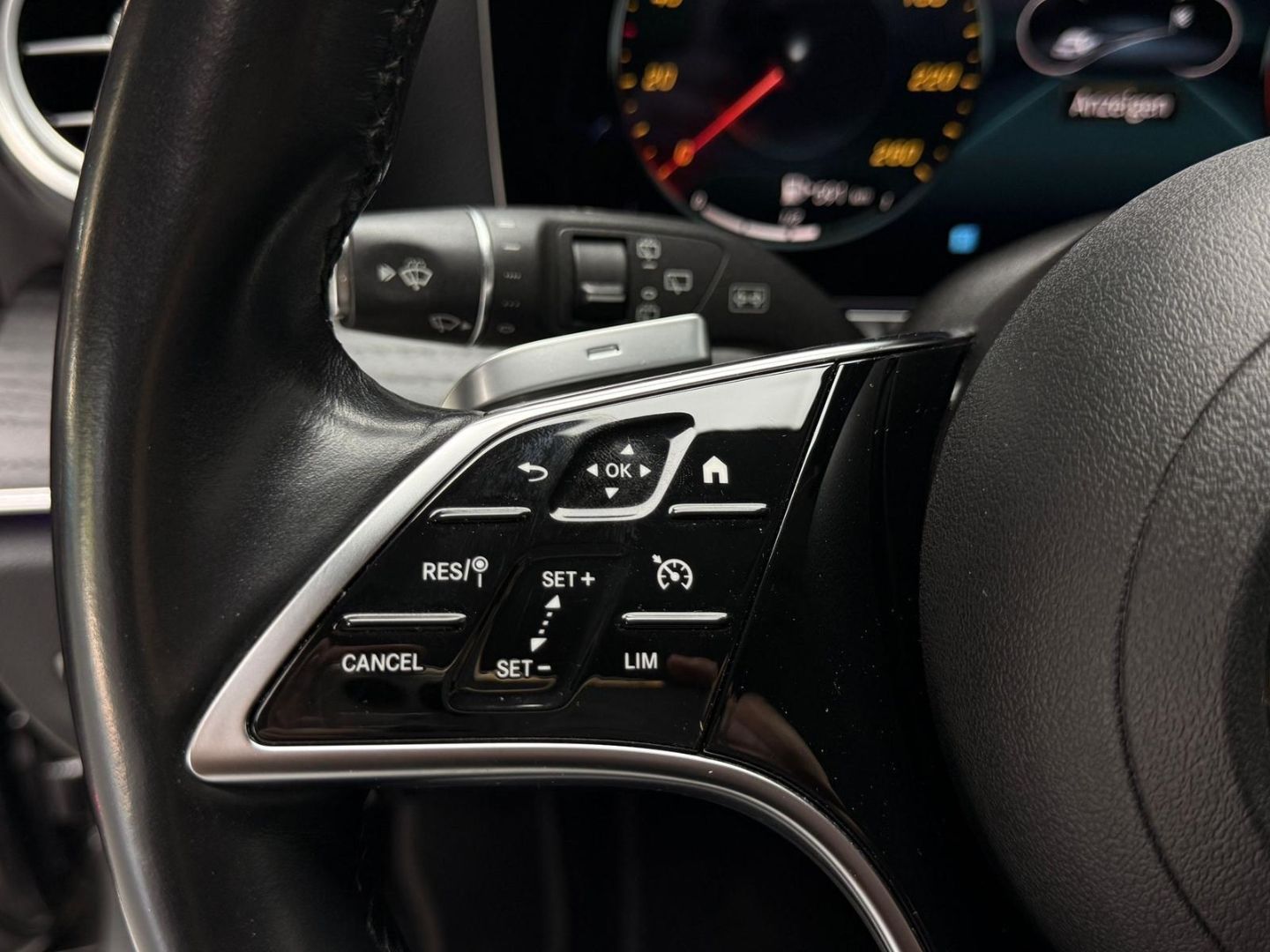 Mercedes-Benz E 220 d - Bild 14 von 15