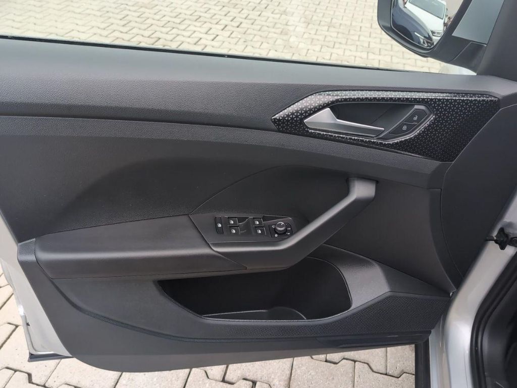 Volkswagen T-Cross - Bild 13 von 15