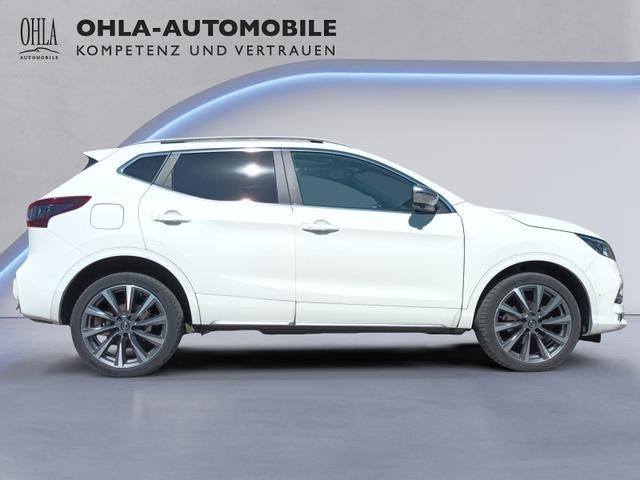 Nissan Qashqai weiß Seitenansicht bei OHLA Automobile, Alufelgen