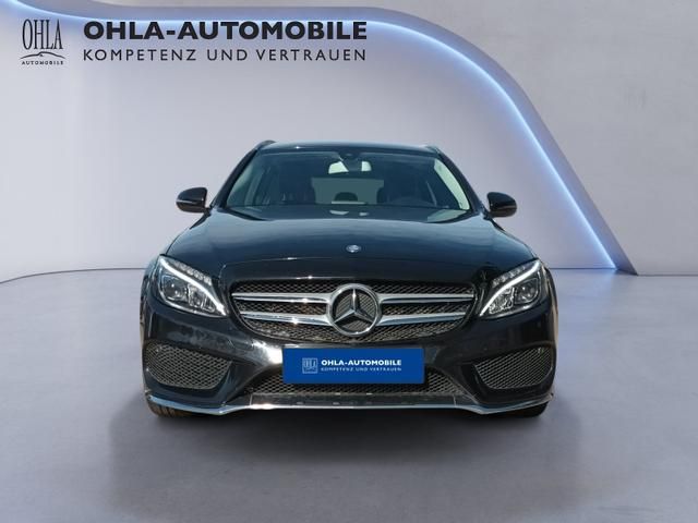 Mercedes-Benz C-Klasse schwarz Frontansicht mit AMG Stossfaenger
