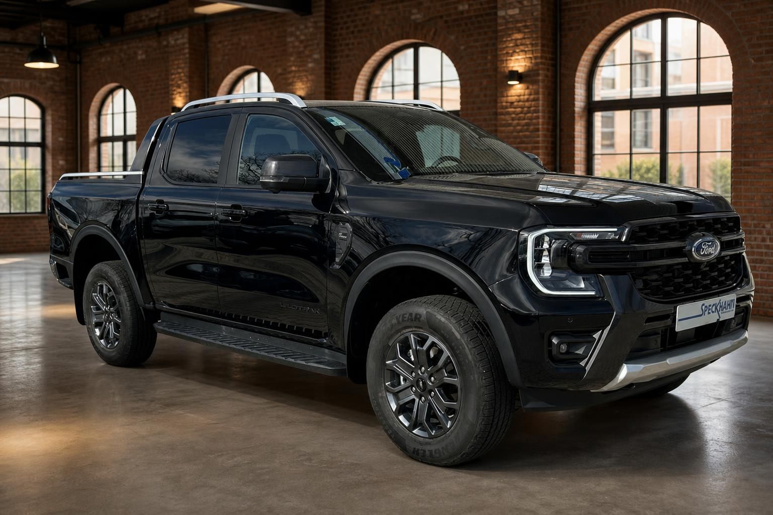 Ford Ranger Wildtrak schwarz Pickup Frontansicht Autohaus