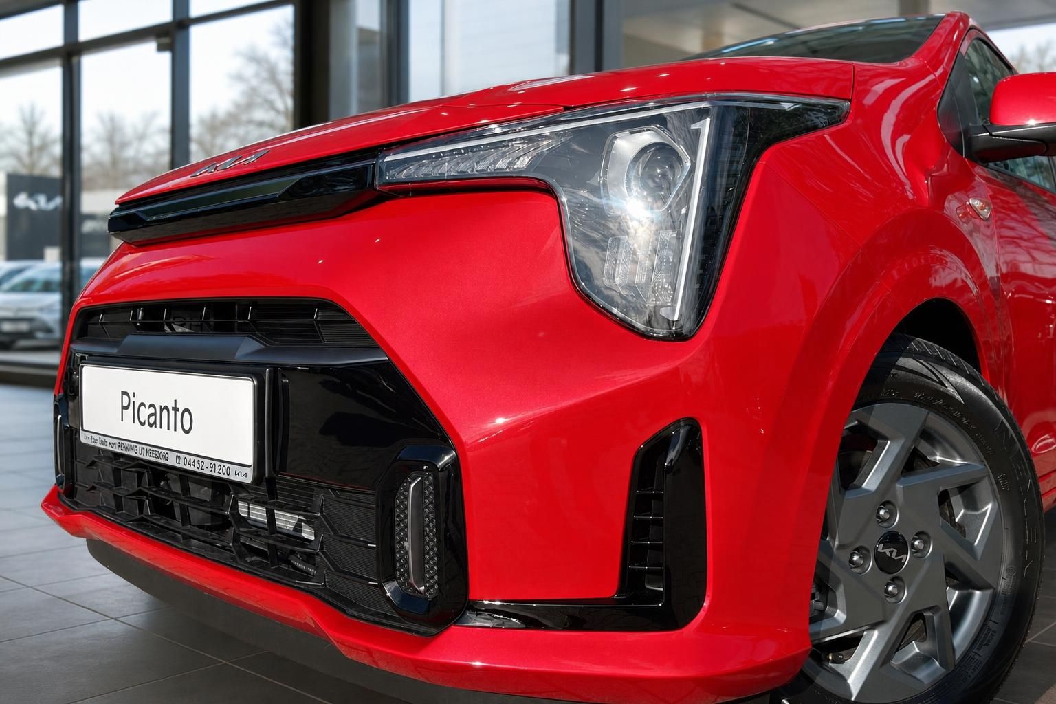 Kia Picanto Frontpartie mit LED-Scheinwerfer in Rot Nahaufnahme
