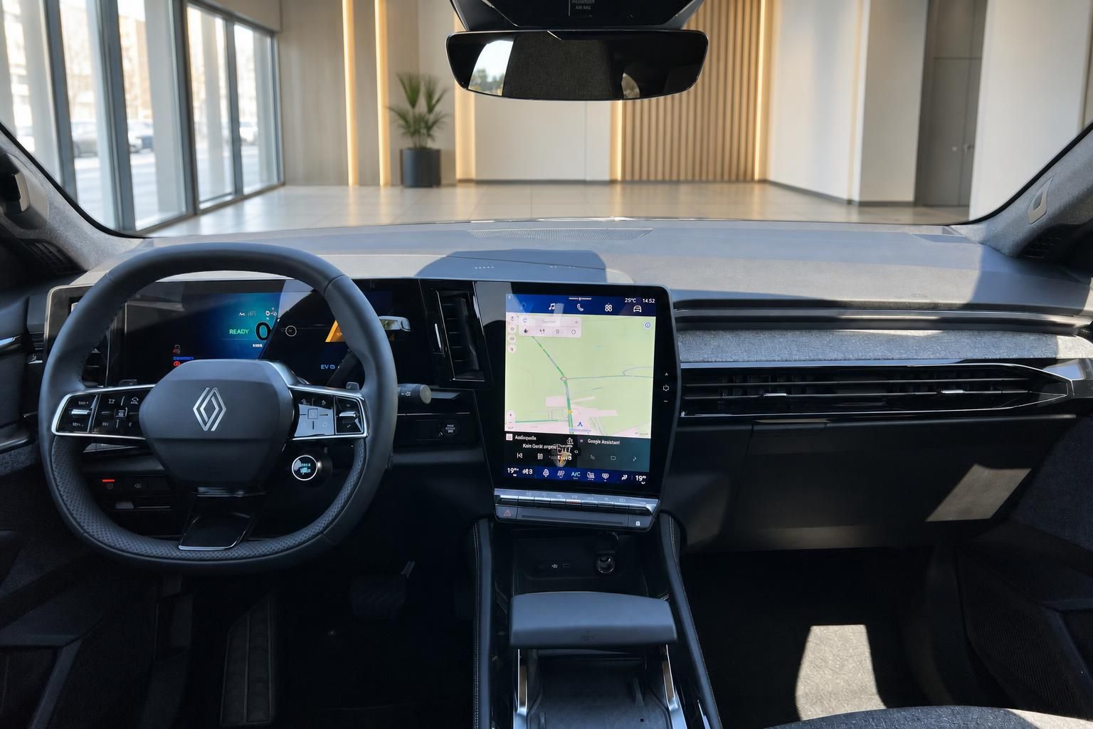 Renault Espace Innenraum Armaturenbrett mit großem Touchscreen und Navigationssystem