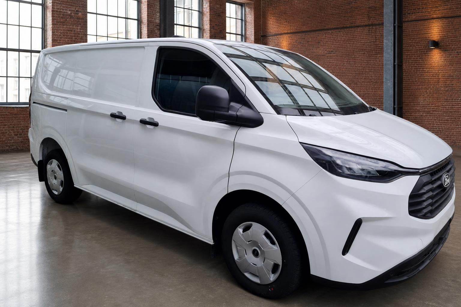Ford Transit Custom weiß Frontansicht schräg seitlich