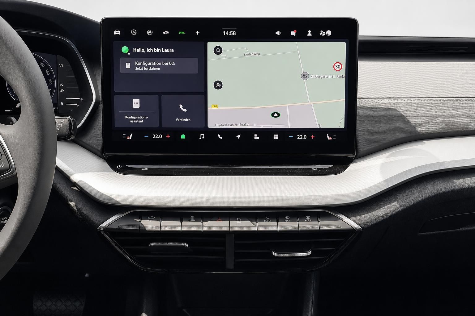 Infotainment-Touchscreen mit Navigation im Skoda Fahrzeuginterieur