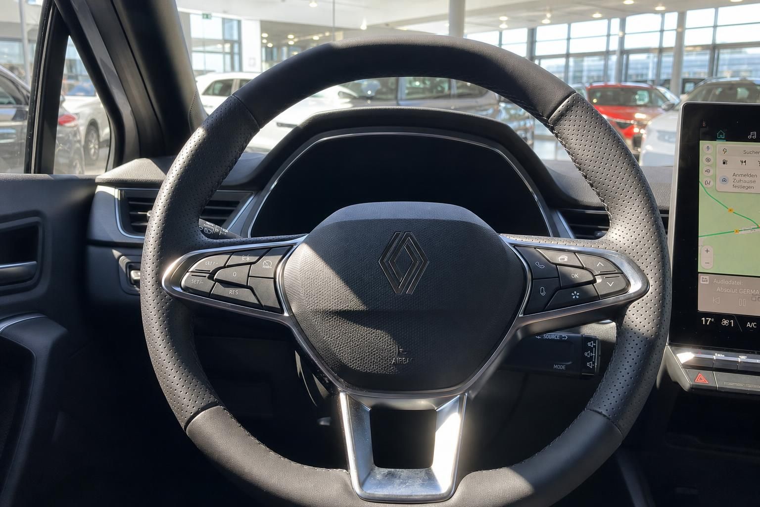 Renault Captur Lenkrad und Armaturenbrett - multifunktionales Lenkrad mit Touchscreen