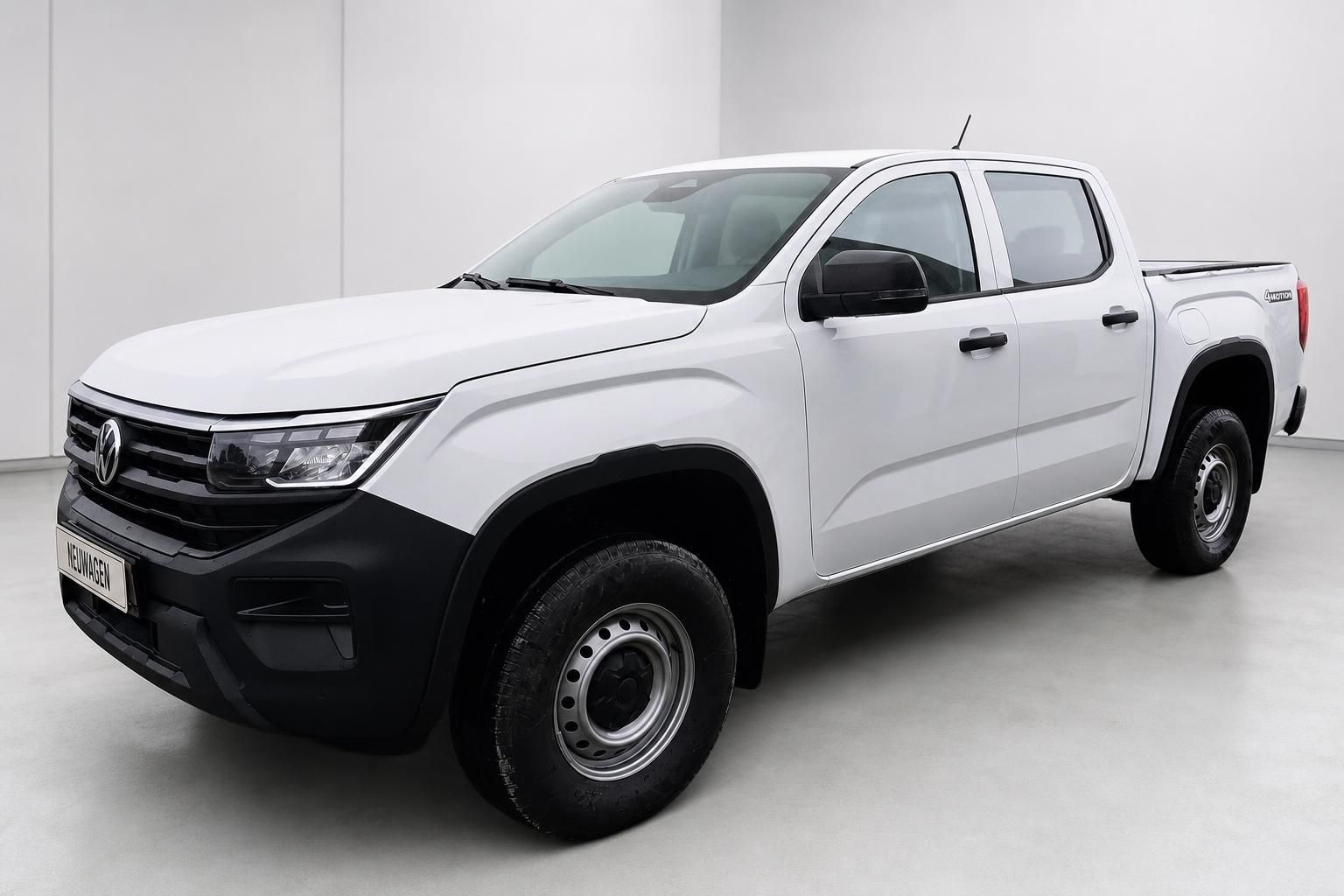 VW Amarok weiß 4Motion Pickup Neuwagen Seitenansicht schräg vorne