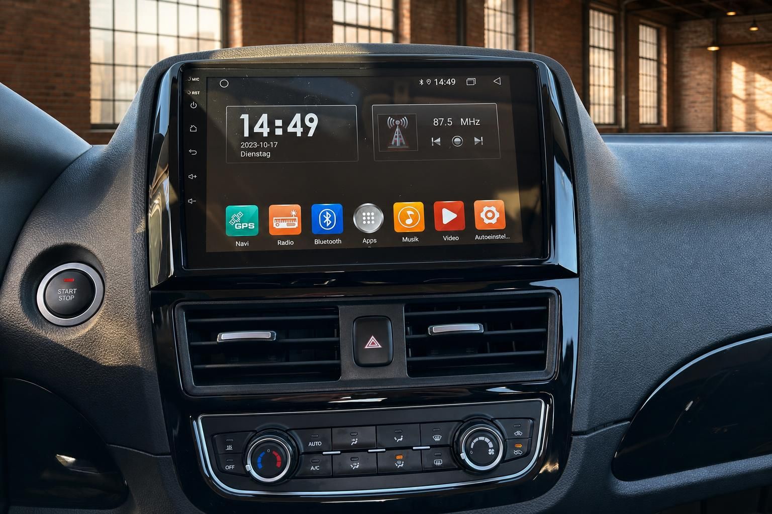 Fahrzeug Infotainment Touchscreen Navi Radio Bluetooth Klimaanlage Mittelkonsole