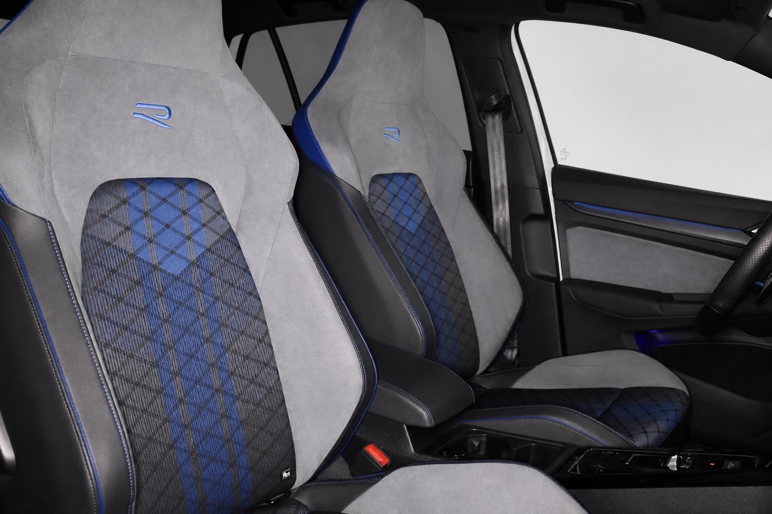 Volkswagen Golf R - Bild 11 von 15