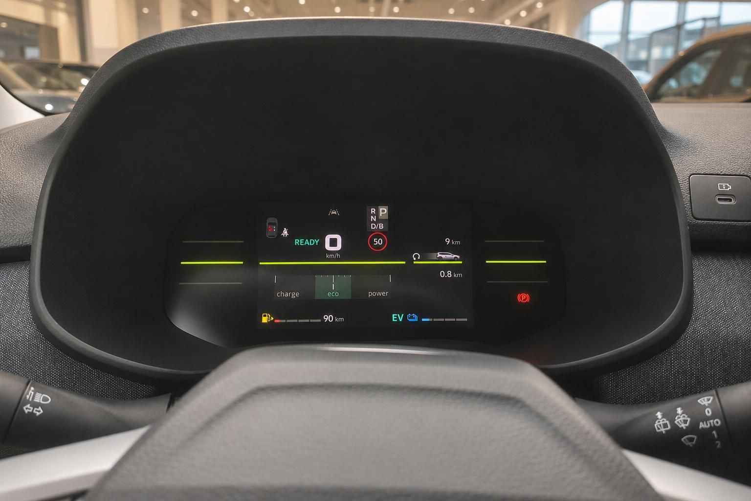 Digitales Kombiinstrument mit Tachoanzeige und Fahrmodus im Elektrofahrzeug