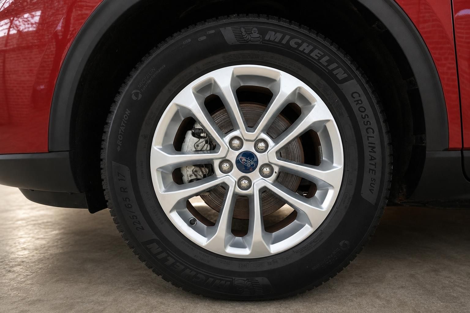 Ford Kuga - Bild 8 von 15