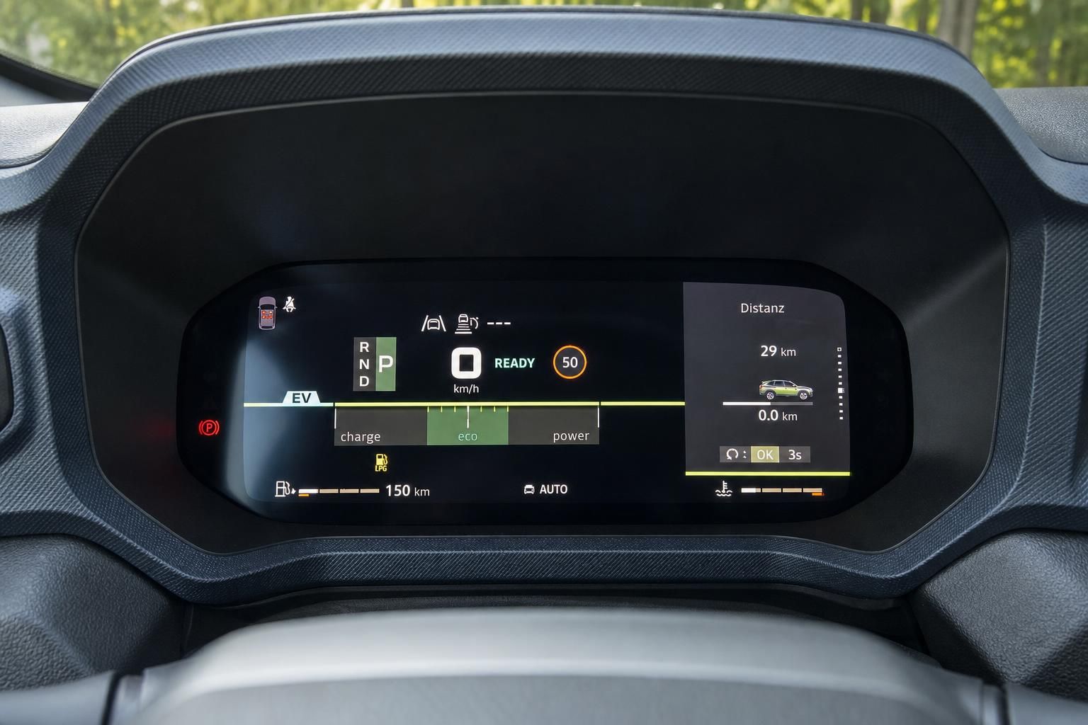 Digitales Kombiinstrument mit Elektrofahrzeug-Anzeige, Reichweite und Fahrmodi