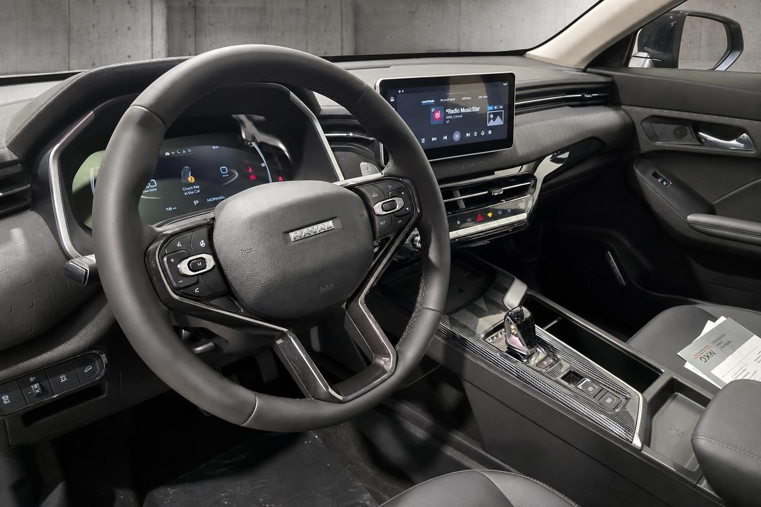 GWM Haval Jolion Pro Innenraum mit Lenkrad und Cockpit