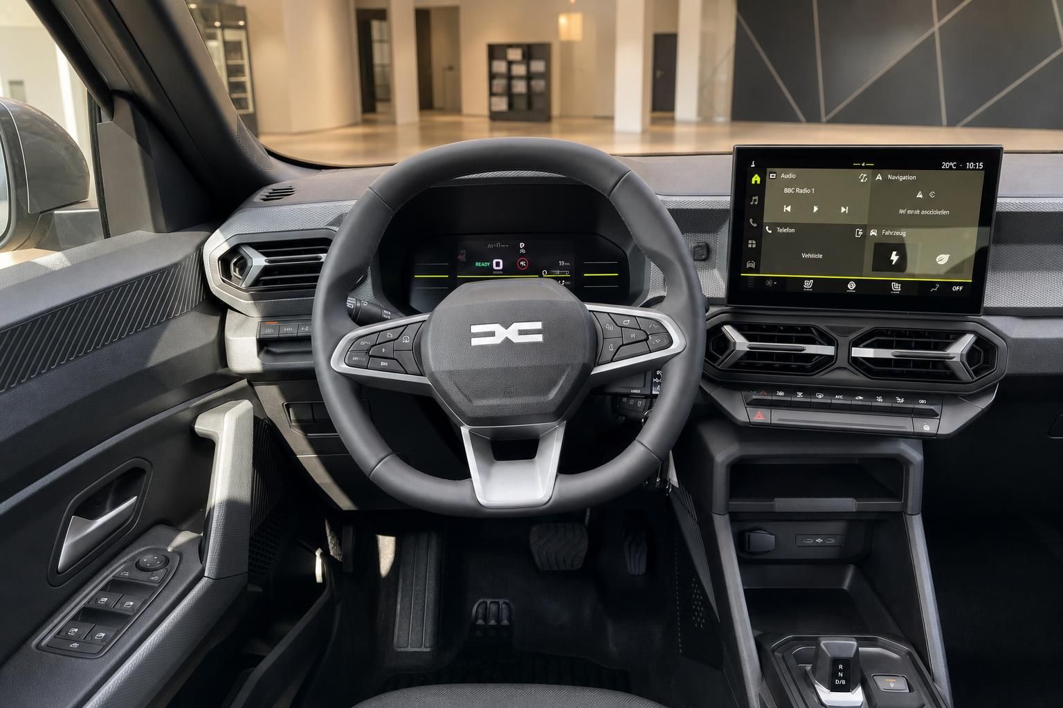 Fahrzeug Armaturenbrett mit digitaler Anzeige, Lenkrad und zentralem Touchscreen-Display