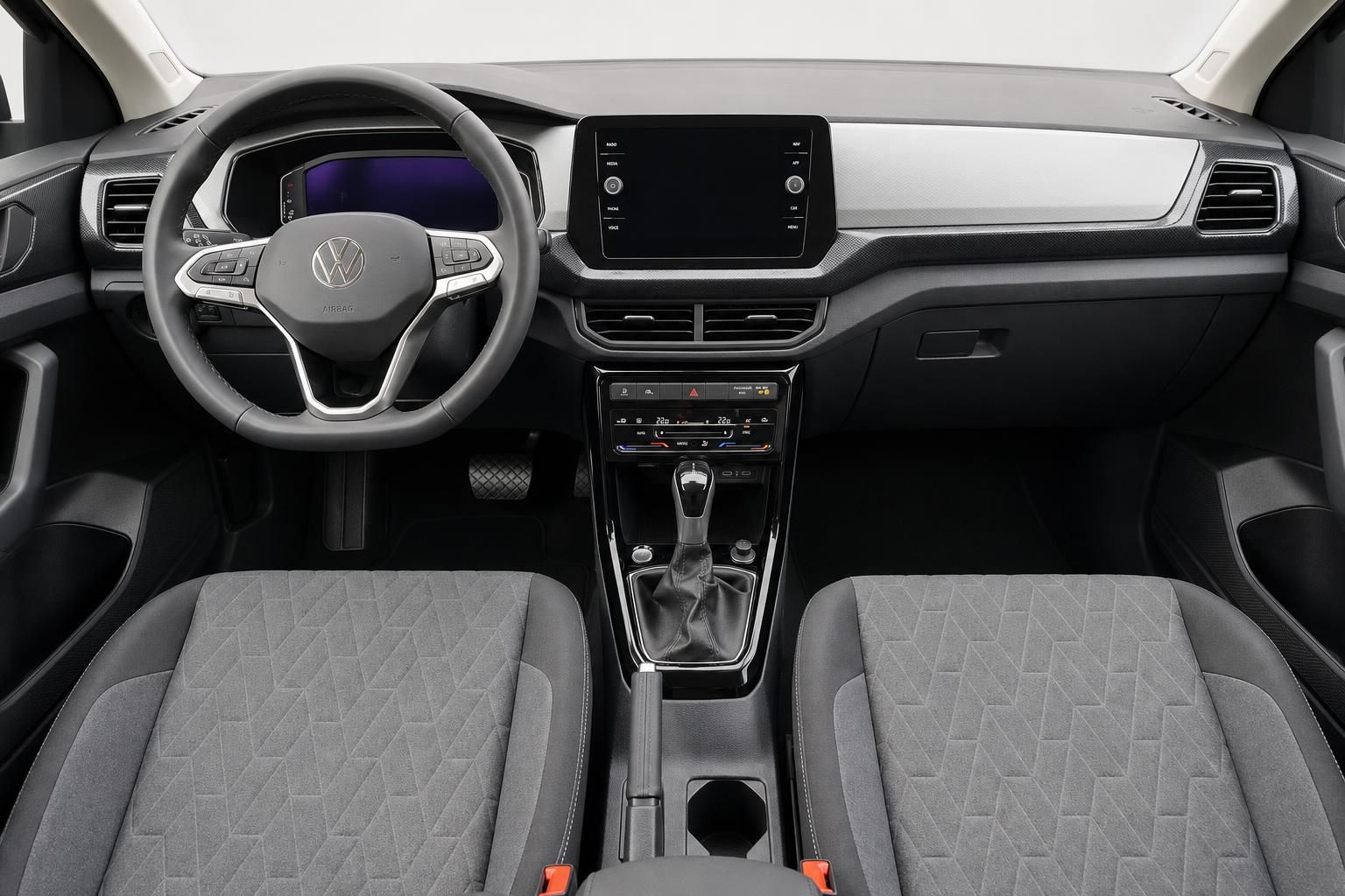 VW Cockpit Lenkrad Touchscreen und Vordersitze Innenansicht