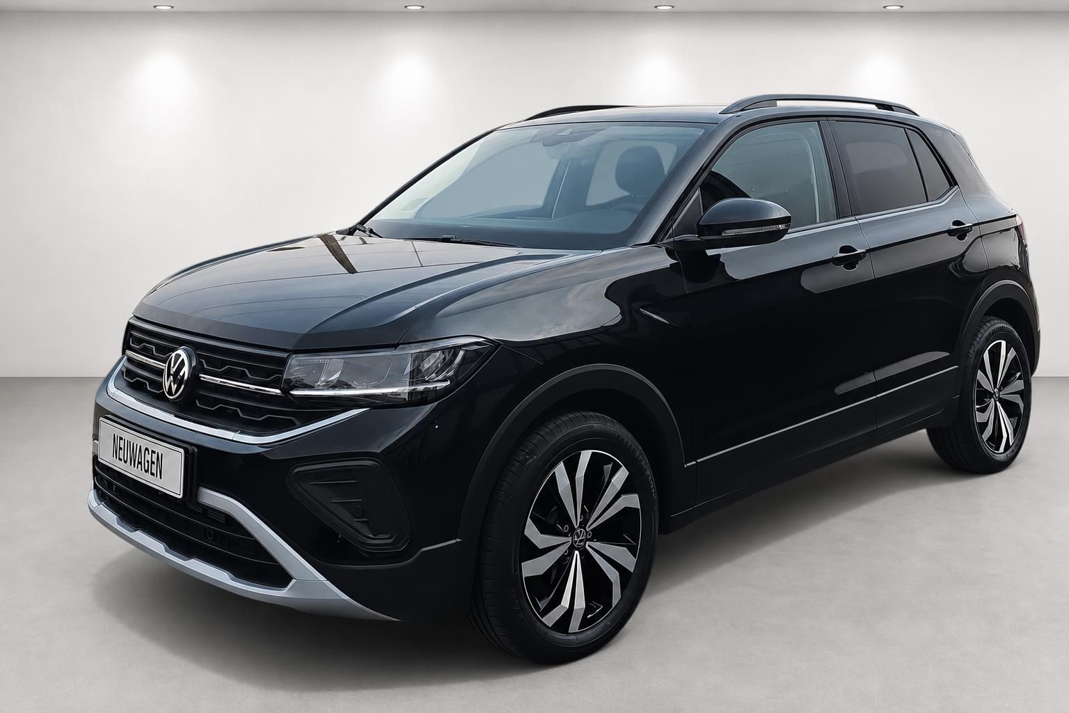 VW T-Cross schwarz Frontansicht Neuwagen im Autohaus