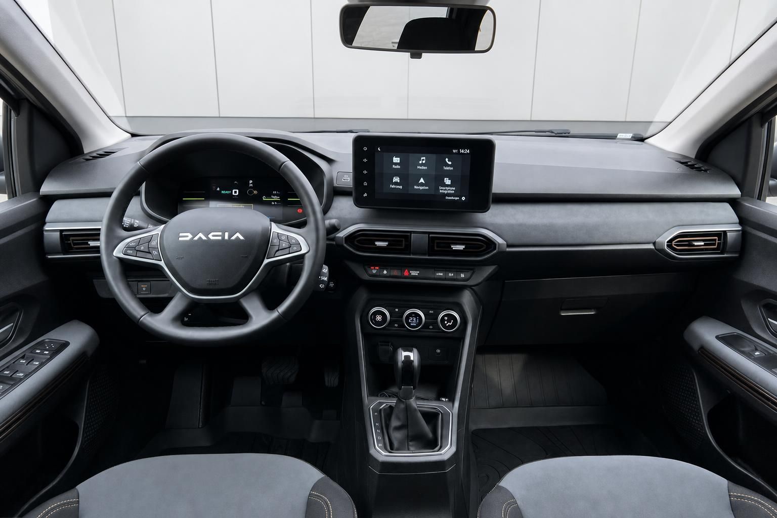 Dacia Jogger Armaturenbrett - digitales Cockpit mit Infotainment System und Automatik