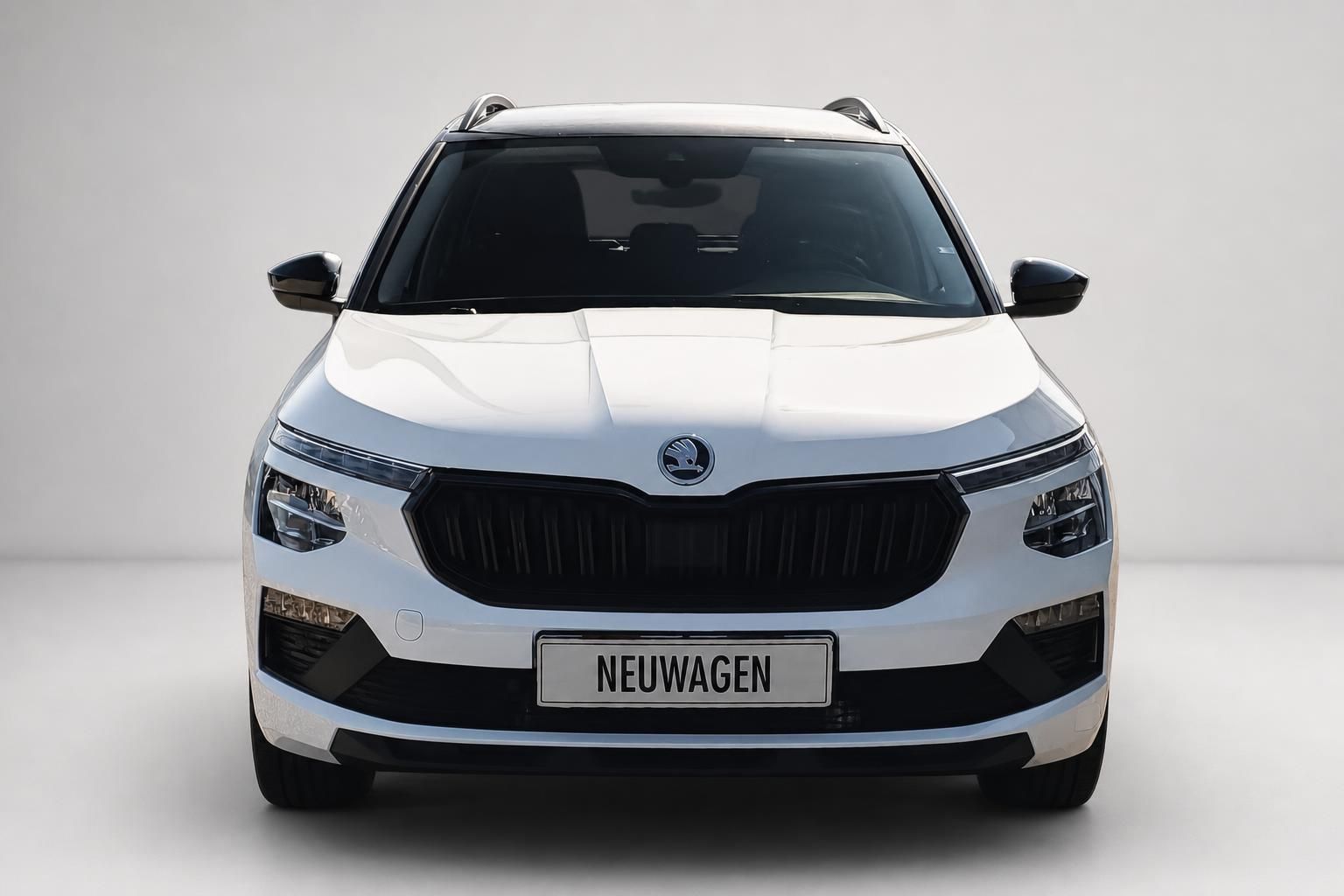Skoda Kamiq weiß, Frontansicht mit Kühlergrill und Kennzeichen