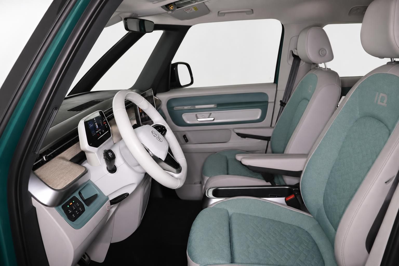 VW ID. Buzz Innenraum mit türkisfarbenen Sitzen und Cockpit