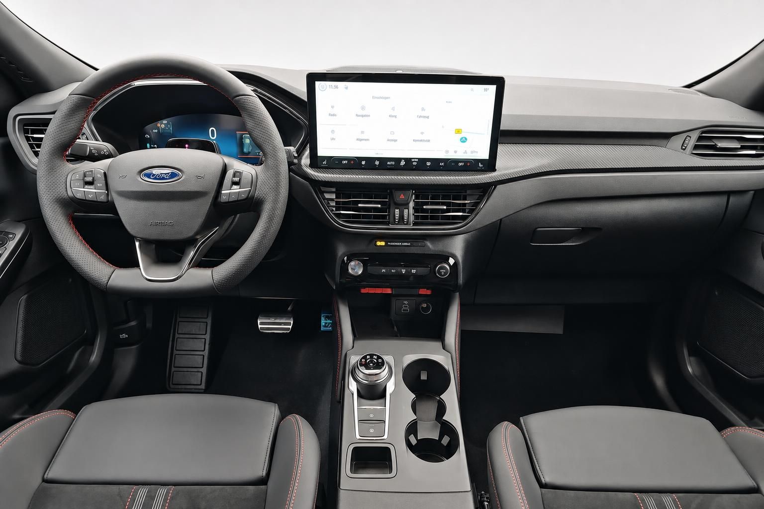 Ford Cockpit mit Lenkrad und großem Touchscreen-Infotainment